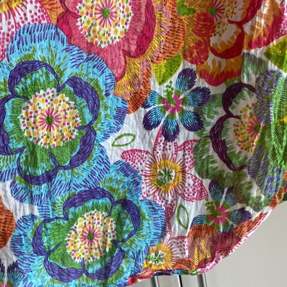 Magazine Luxurious bloom loose shirt - Picture 13 of 13